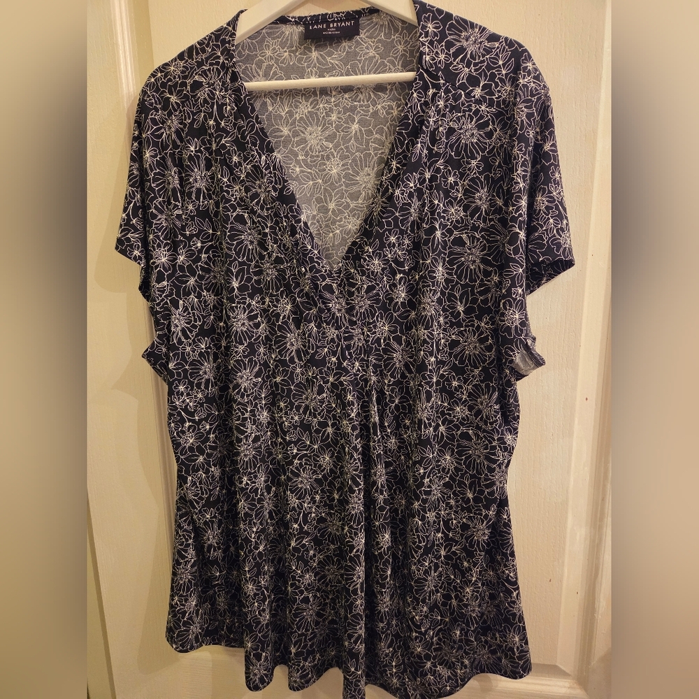 Lane Bryant Black and White Floral Print Blouse Top